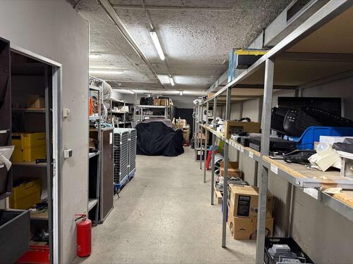 Foto - Zentrale Gewerbefläche in Offenbach – mit Lager, Büro, Stellplätzen & Rampe.