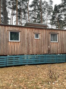 Foto - Charmantes Tiny House auf Lkw-Anhänger
