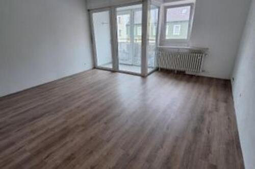 Foto - Schöne helle 2-Zimmer-Wohnung mit Wintergarten