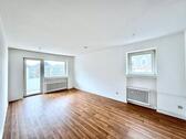 Foto - Schöne 2 12 Zimmer Wohnung mit Balkon!!!