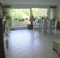 Helle Eigentumswohnung in Köln Weiden ohne Makler