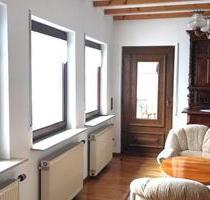 möblierte 75m² 2-Zimmer-Wohnung 2 Balkonen Stellplatz - Bitburg