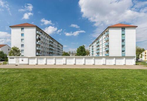 Foto - Einzelgarage für PKW, Motorrad verfügbar!