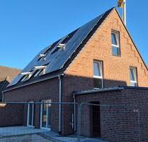 Schöne helle Doppelhaushälften, Neubau in zentraler Lage - Velen