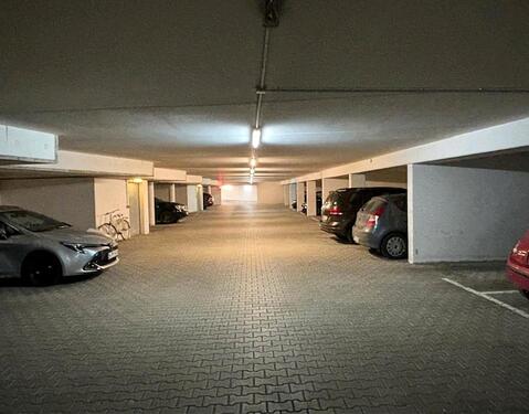 Foto - Garagenstellplatz Oberföhring - 70,00&nbsp;EUR Miete,