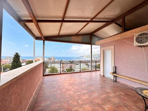 Foto - Haus mit drei Wohnungen Bar, Montenegro
