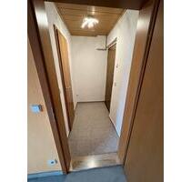 2 Zimmer Wohnung - 280,00 EUR Kaltmiete, in Hohenmölsen (PLZ: 06679)