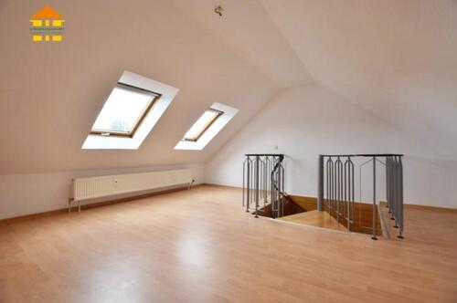Foto - 6 Zimmer Etagenwohnung zur Miete in Chemnitz