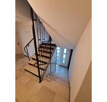 Renovierte 5ZKB 100m² Wohnung in Grünberg Lehnheim