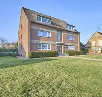 Lichtdurchflutete 2-Zimmer-Dachgeschosswohnung in ruhiger Wohnlage von Kaarst-Driesch