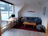 Foto - Helle 2,5-Zimmer Wohnung im 5. OG mit Balkon in Düsseldorf-Oberbi