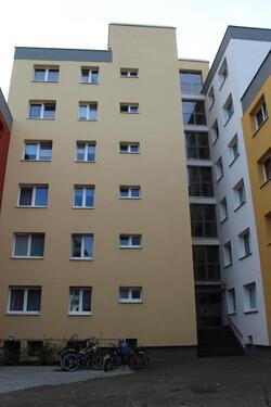 Foto - Schöne 2-Zimmer-Wohnung mit Balkon und neuem Vinyl-Boden ab 16.11.2025 zu vermieten
