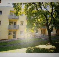 Wohnung in Traunreut - 115.000,00&nbsp;EUR Kaufpreis, ca.&nbsp; 41,00&nbsp;m&sup2; in Bruckmühl (PLZ: 83052)