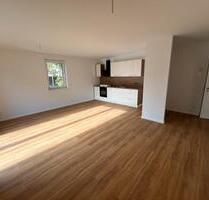 Neue 2-Zimmer Wohnung mit zwei Terrassen in FalkenseeFinkenkrug