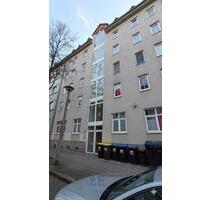 ATLAS IMMOBILIEN: Charmante 3-Raumwohnung in gepflegtem Mehrfamilienhaus in Erfurt -Lassallerstr. 5