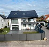 Exklusive 4- Zimmer- Erdgeschosswohnung mit Wintergarten - Horn-Bad Meinberg