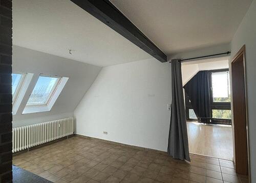 Foto - Dachgeschoßwohnung in Gronau (Leine) zur Miete