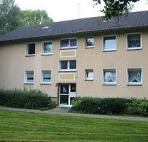 ruhig gelegene, frisch sanierte 2,5-Zi.-Wohnung mit Balkon - Bochum Günnigfeld