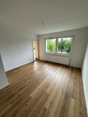 Foto - Sommerschlussvermietung! 2-Zimmer-Wohnung mit großem Balkon in Oldenburg