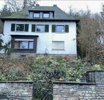 Geräumige 4 - Zimmer-Wohnung in zentraler Lage von Siegen