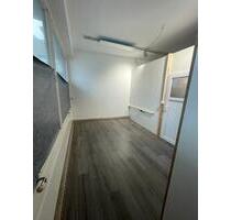 Hinterraum in der Innenstadt zu vermieten ; Lagerraum;Büro - Warburg