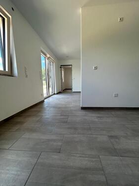 Foto - Neuwertige 2,5-Zimmer Wohnung in Nittendorf