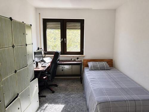 Foto - Gemütliches WG-Zimmer (11 m2) in ruhiger Lage in WHO Tübingen