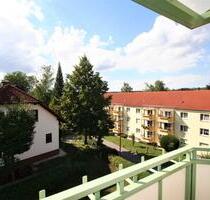 Gepflegte Wohnung mit sonnigem Balkon!! - Hohenstein-Ernstthal