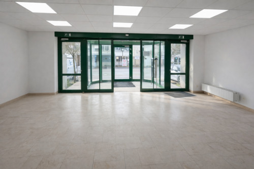 Foto - Gewerbefläche ca. 75 m² mit Glasfront an Hauptstraße – Collenberg