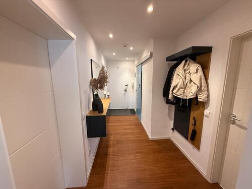Foto - Modernisierte Wohnung in Seelze inkl. Stellplatz + Einzelgarage