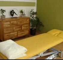 Praxisräume zur Untermiete - 100,00 EUR Kaltmiete, in Zirndorf (PLZ: 90513)