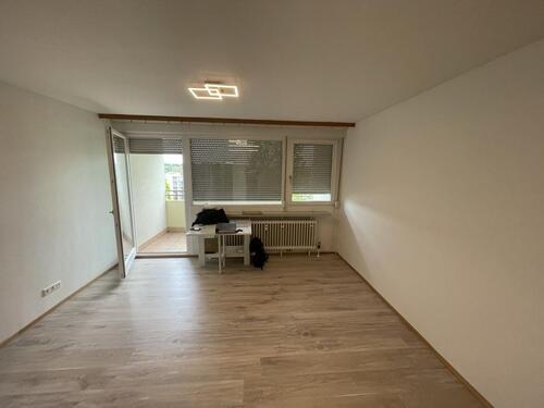 Foto - 1 Zimmer Dachgeschoßwohnung zur Miete in Wörth am Rhein