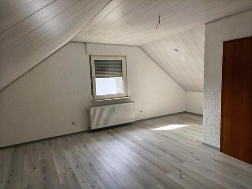 Foto - Dachgeschoßwohnung in Riedstadt zur Miete