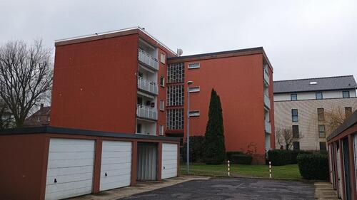 Foto - 3,5 Zimmer Wohnung mit Klima, Küche, Keller, Balkon und Garage