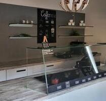 Ladenlokal zu vermieten - Komplett ausgestattete BäckereiCafé - Bad König