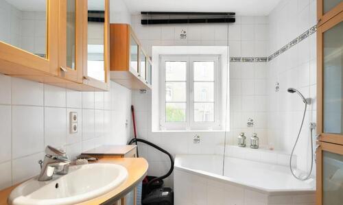 Foto - 1 Zimmer Mehrfamilienhaus, Wohnhaus zum Kaufen in Stuttgart