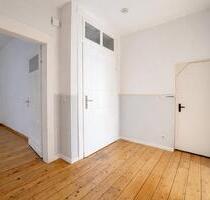 Schöne 2-Zimmer Wohnung mit Altbaucharme - Mülheim an der Ruhr