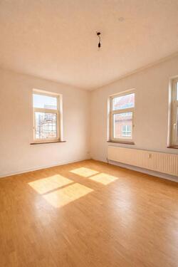 Foto - Helle 2 Zimmer Wohnung mit Einbauküche und Tageslichtbad