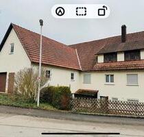 Älteres Bauernhaus mit großer Scheune - Nagold