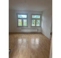 4 Raumwohnung zu vermieten - 700,00&nbsp;EUR Kaltmiete, ca.&nbsp; 82,00&nbsp;m&sup2; in Halle (Saale) (PLZ: 06118) Frohe Zukunft