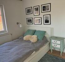 Helles 18 m² Zimmer mit eigenem Bad in Fachwerkhaus - Sehnde