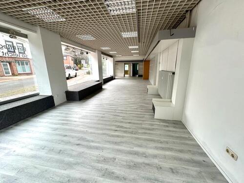 Foto - Zentrale - Ladenfläche Büro zu vermieten