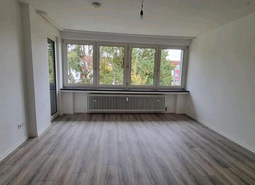 Foto - 1-Zimmer-Wohnung( Unbefristeter Arbeit)Ab 01.04.2026