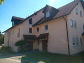 Foto - 3 12 Zimmer Dachgeschoss Wohnung mit Garage und Stellplatz