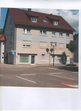 Foto - 4 12 Zi-Whg, HDH, zentrumsnah - 650,00&nbsp;EUR Kaltmiete, ca.&nbsp; 112,00&nbsp;m&sup2;