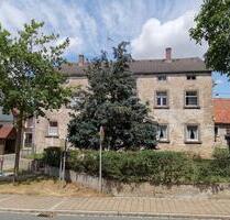 Einfamilienhaus WF 260 m2 mit Grundstück 2.300 m2 - Nennslingen