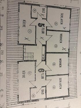 Foto - „ Geräumige 2 Zimmer DG Wohnung „
