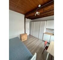 Schönes möbiliertes WG Zimmer in Bestlage mit Putzservice - Bietigheim-Bissingen