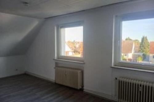 Foto - 3 Zimmer Dachgeschoßwohnung zur Miete in Neustadt am Rübenberge