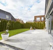 Familienfreundliches Einfamilienhaus mit Südwest-Garten in begehr - Hamburg Wandsbek